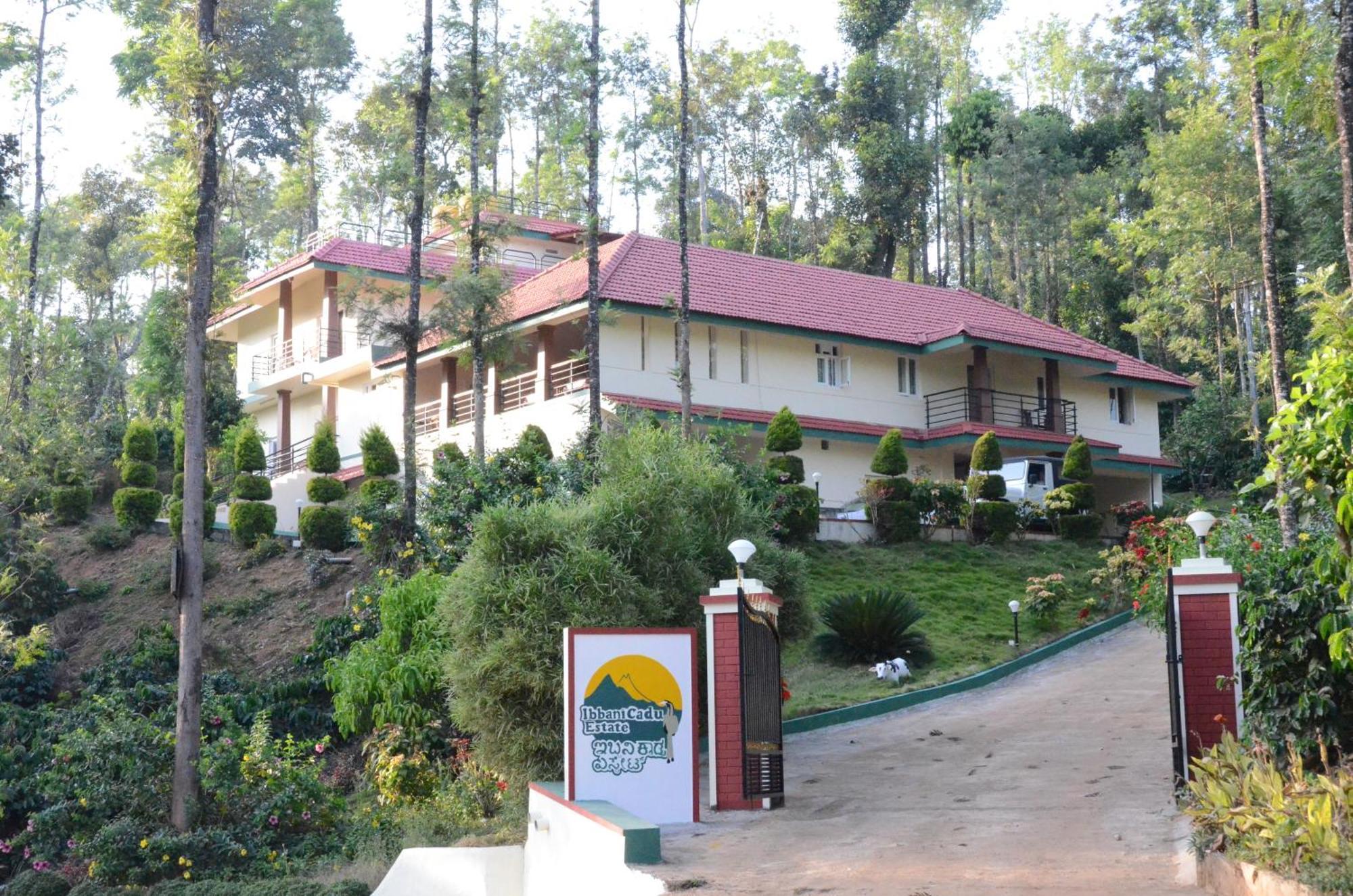 Ibbanicadu Estate Homestay Madikeri Exteriör bild